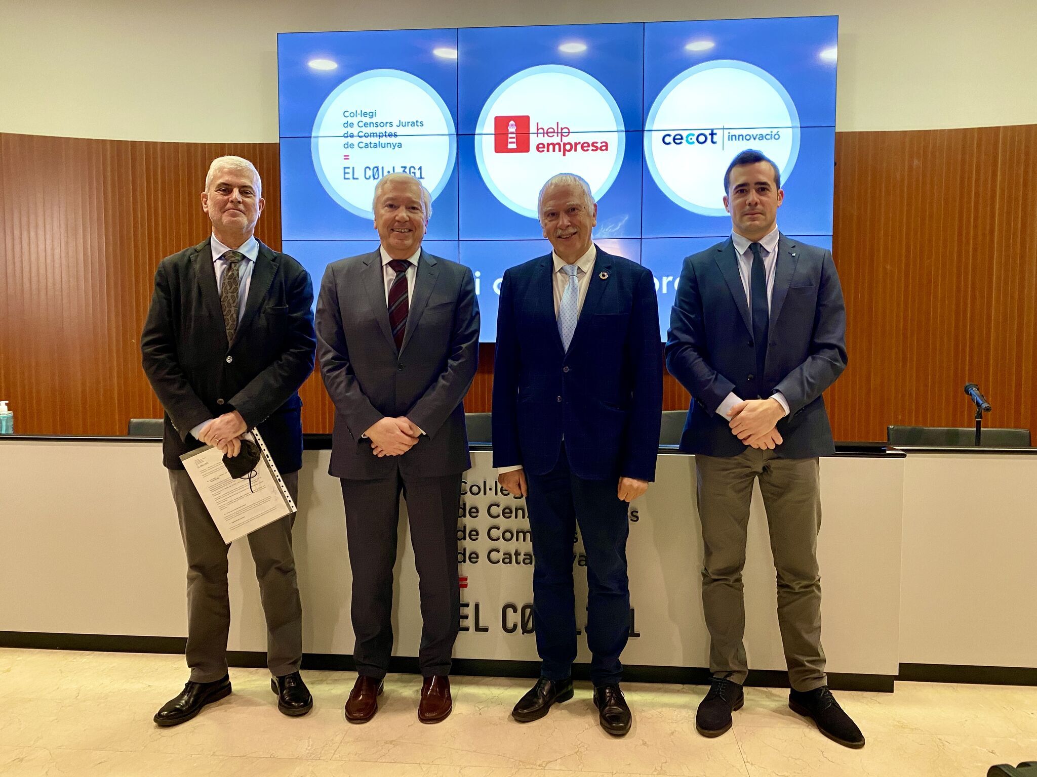 El Col·legi de Censors Jurats de Comptes de Catalunya s’adhereix a HelpEmpresa