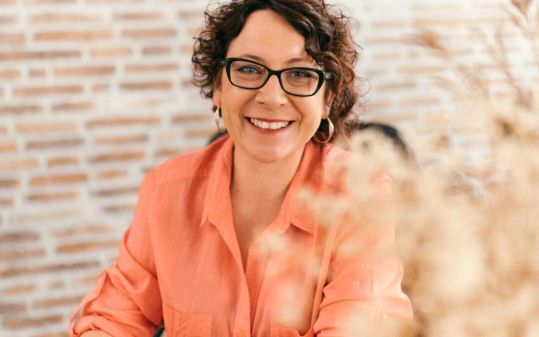 Entrevista a Laura Céspedes, experta en asesoramiento de empresas: «Es muy importante dar la oportunidad a las empresas de poder seguir adelante»