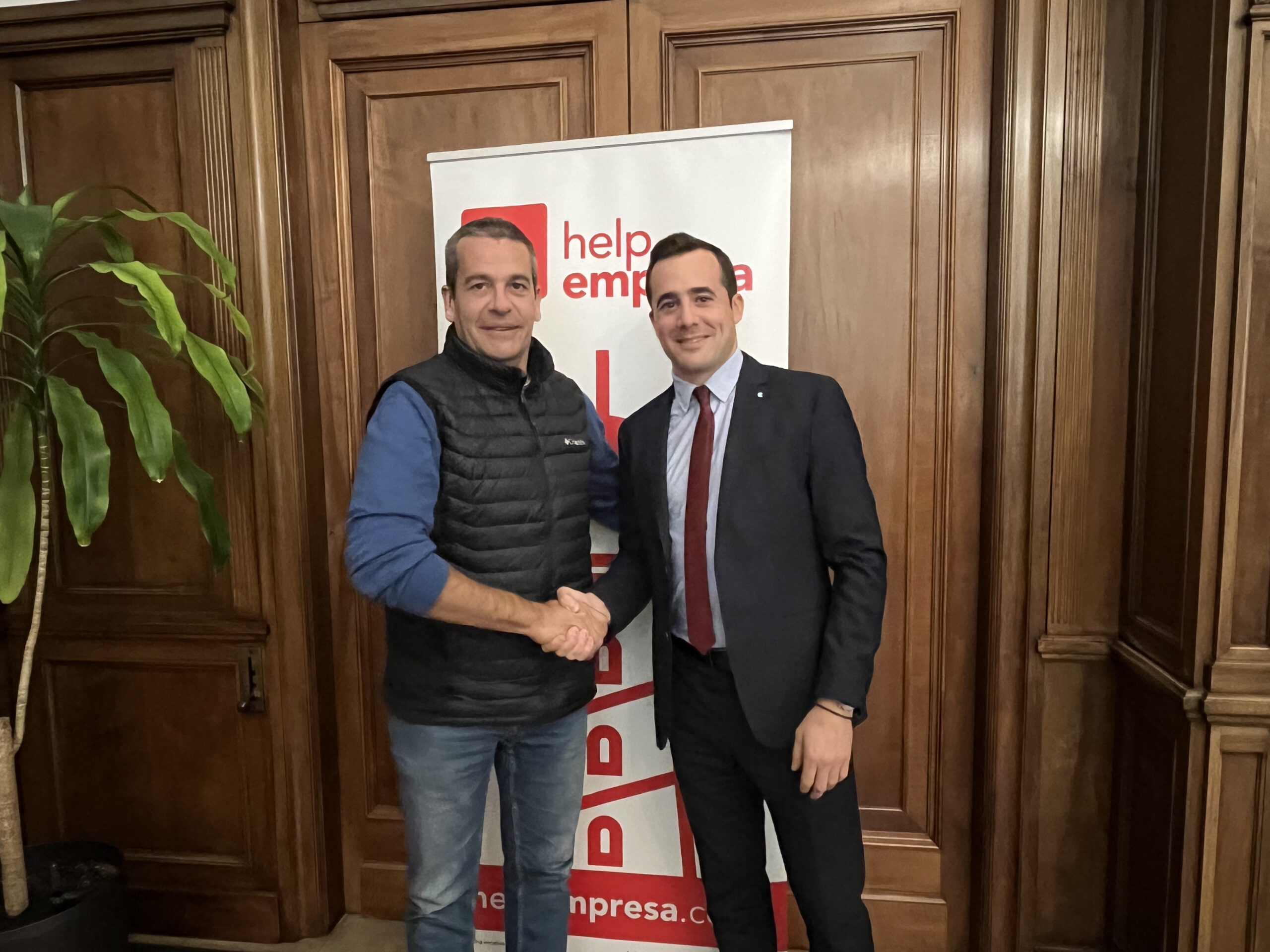 L’Institut Industrial de Terrassa – Gremi Tèxtil s’incorpora a la xarxa d’entitats col·laboradores de HelpEmpresa